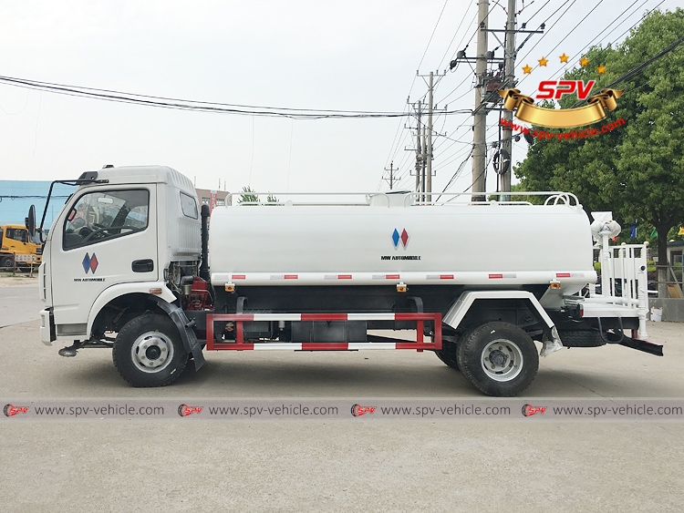 To Philippines - 6,000 litres Water Sprinkling Truck - LS